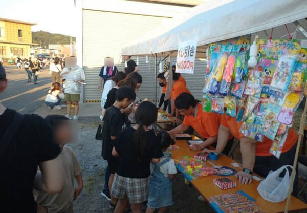 子どもたちに人気のくじ引き