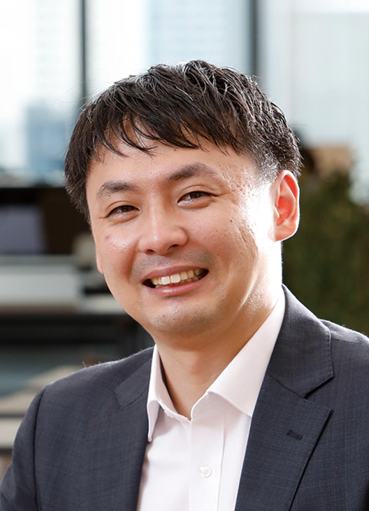 安藤 智彦